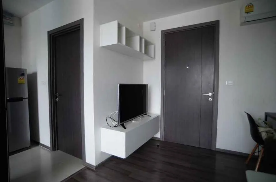 Property photos for The Base Park East Sukhumvit 77