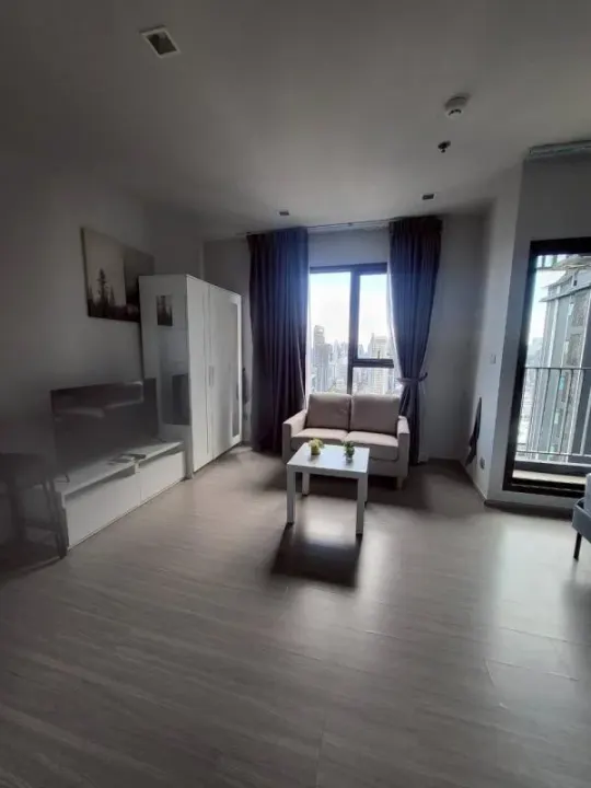 Property photos for LIFE Asoke - Rama 9