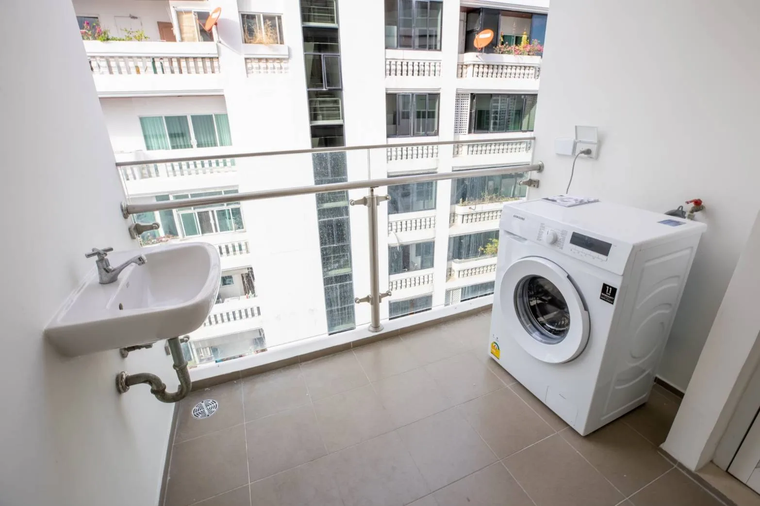 Property photos for Gm Service Apartment