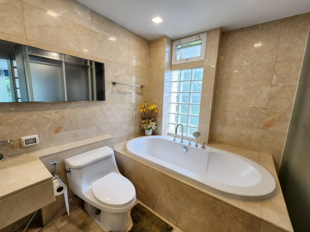 Property photos for Silver Heritage