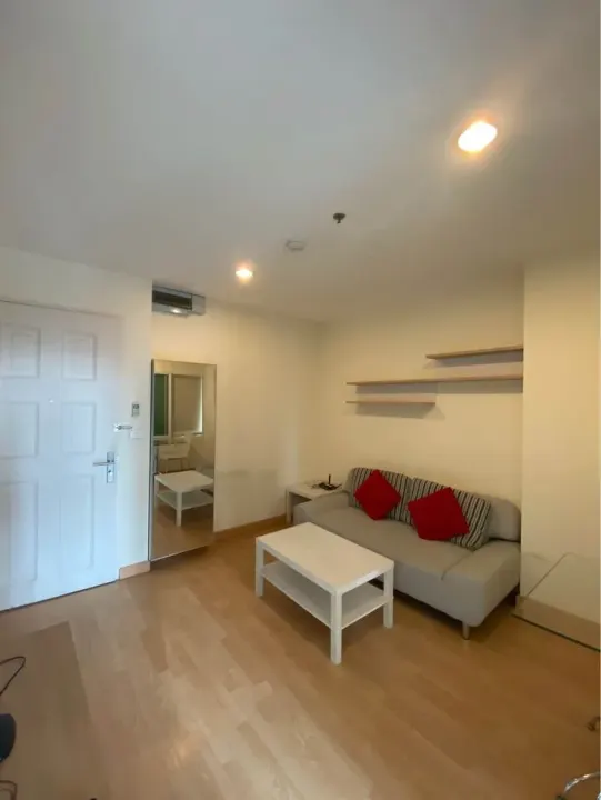 Property photos for Life @ Phahon - Ari