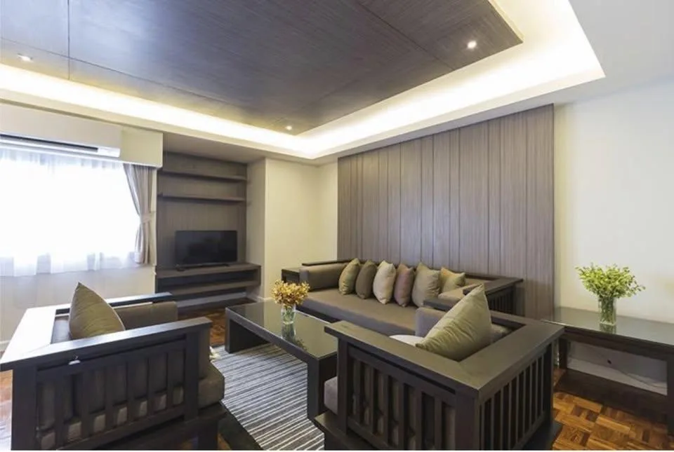 Property photos for Karolyn Court