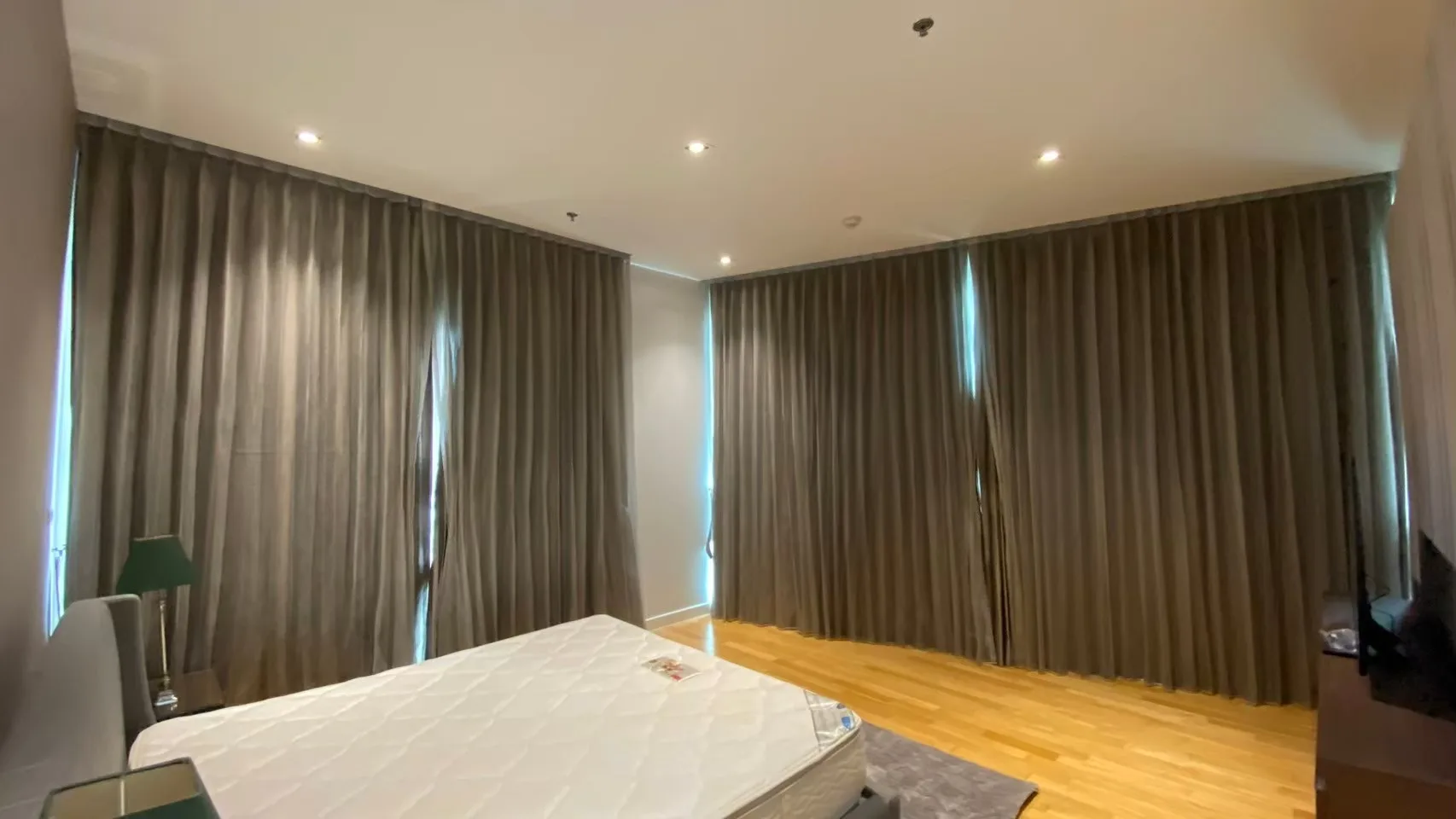 Property photos for Millennium Residence