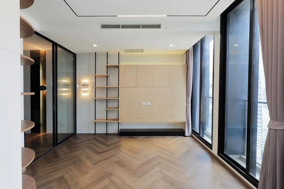 Property photos for Noble Ploenchit