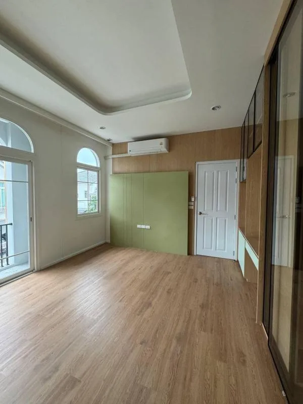 Property photos for Grandio Sathorn