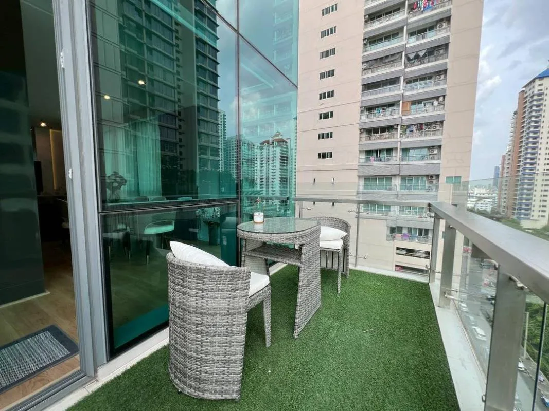 Property photos for The Room Sukhumvit 21