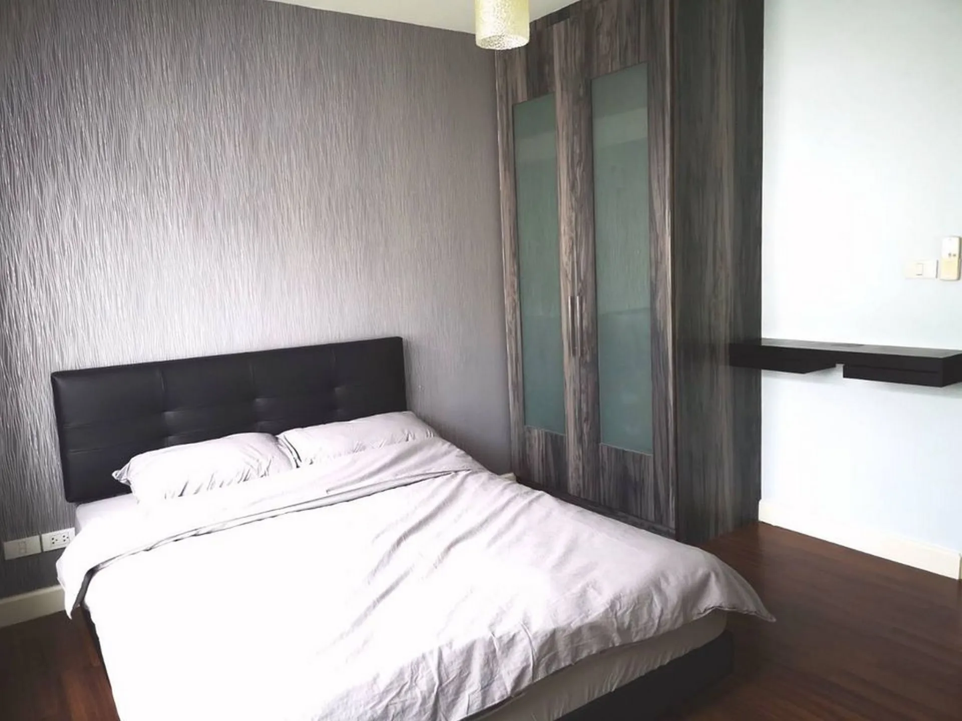 Property photos for Town Avenue Srinagarin