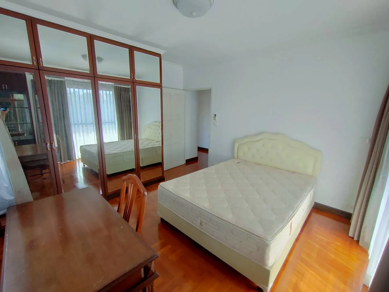 Property photos for Baan Rajakhru Apartment