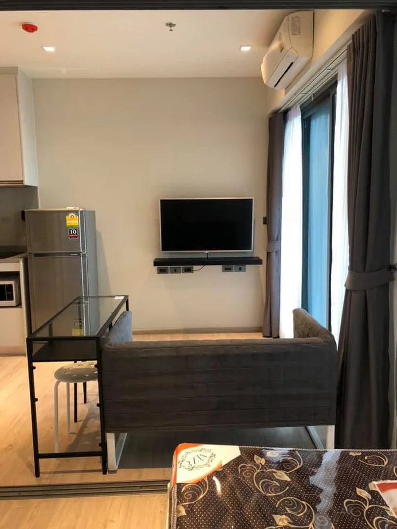 Property photos for Whizdom Station Ratchada - Thapra