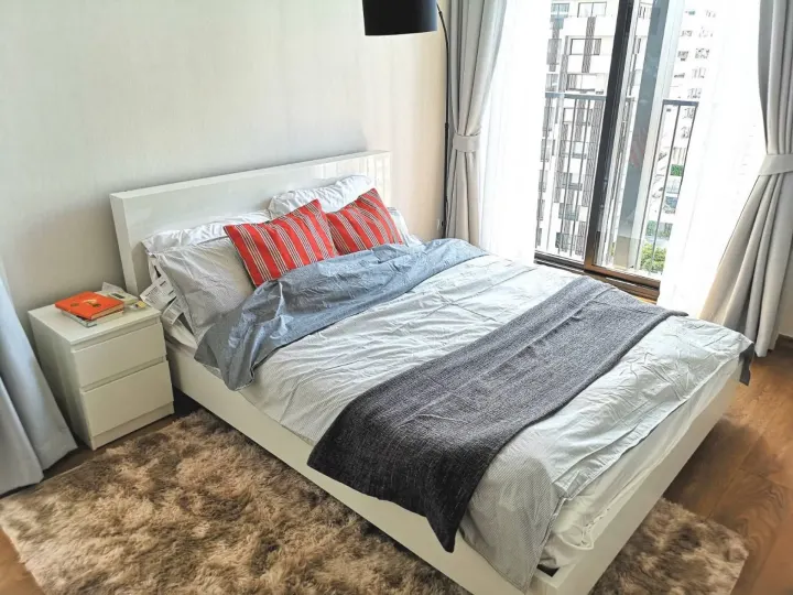 Property photos for Noble BE 33