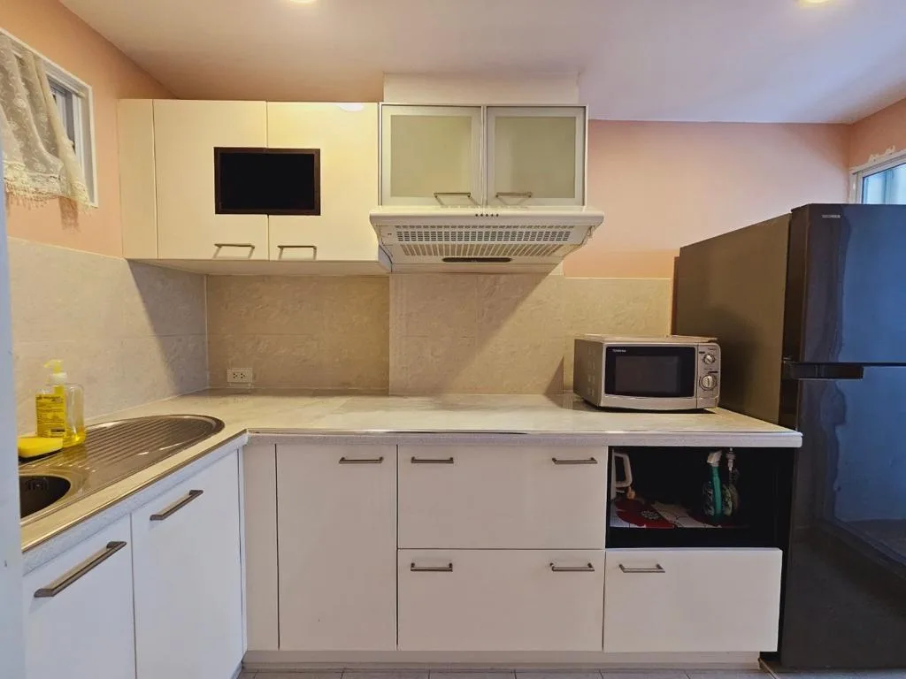 Property photos for Lumpini Suite Sukhumvit 41