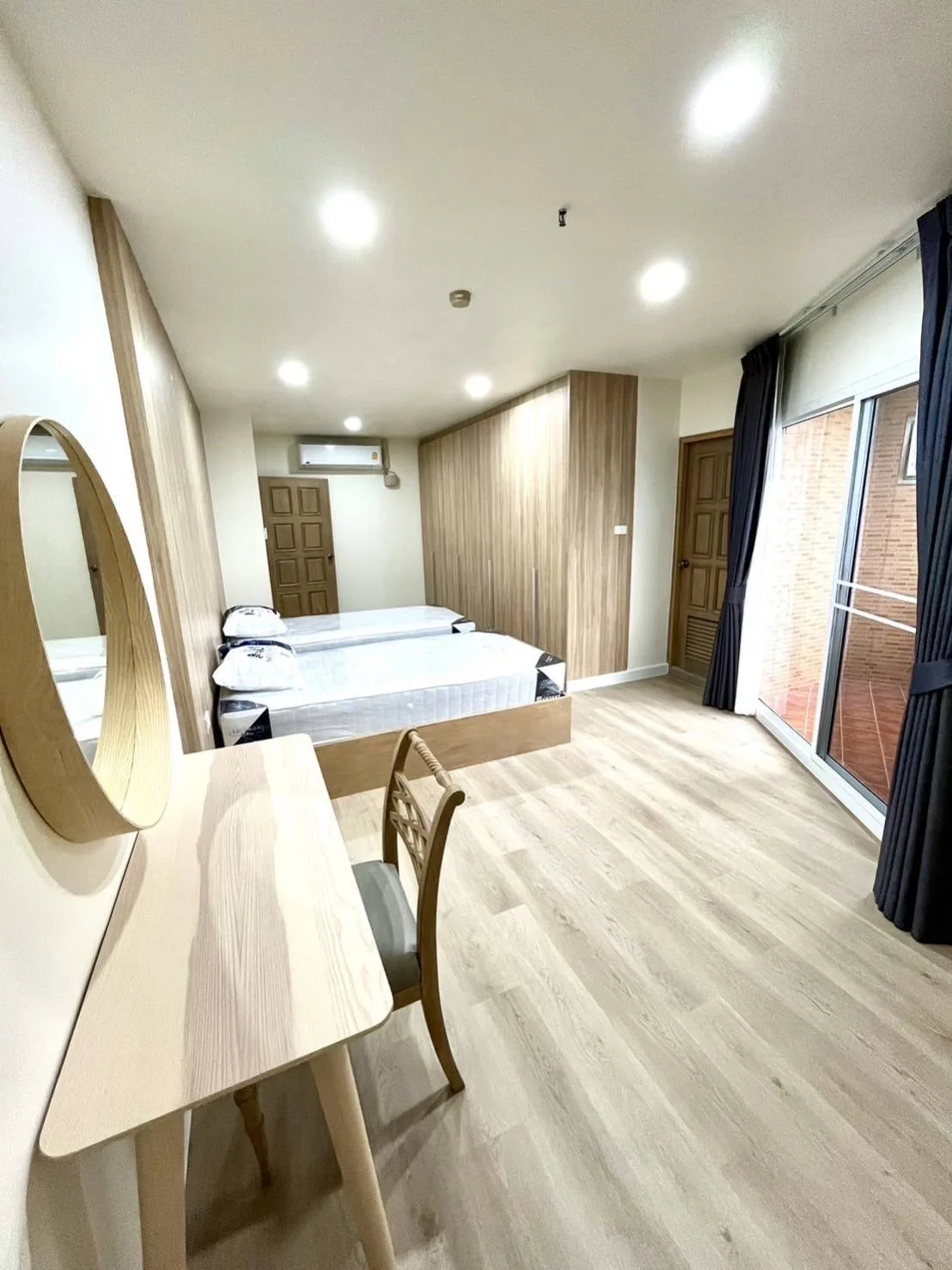 Property photos for Fifty Fifth Tower