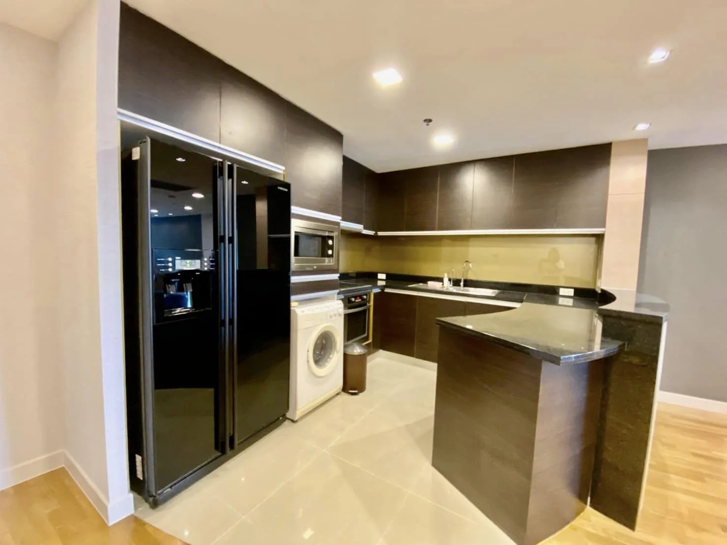 Property photos for Urbano Absolute Sathon - Taksin
