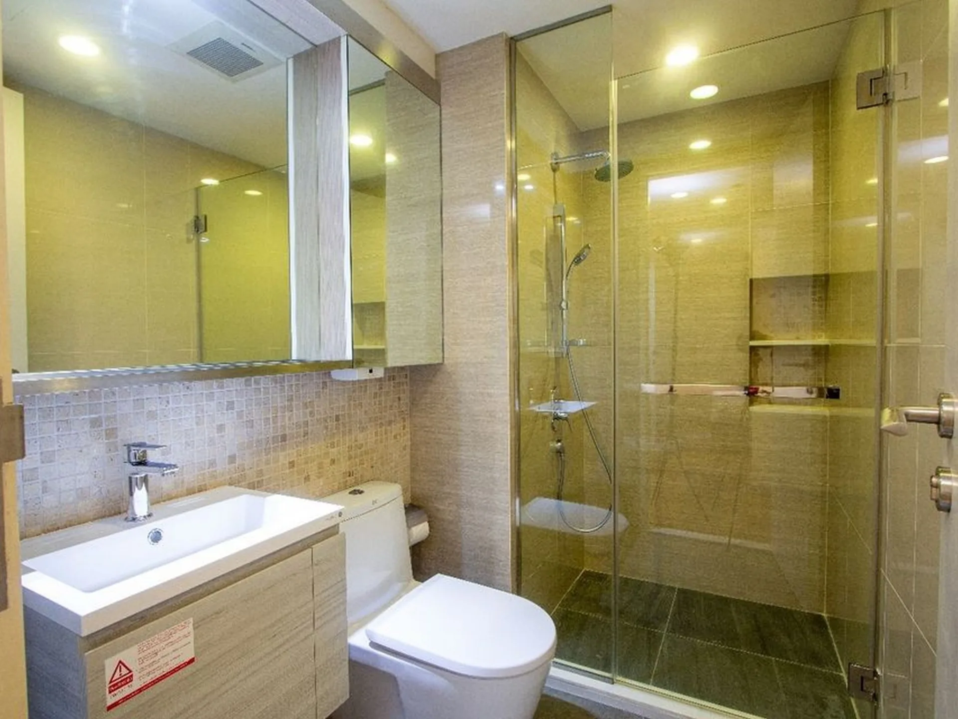 Property photos for Mode Sukhumvit 61