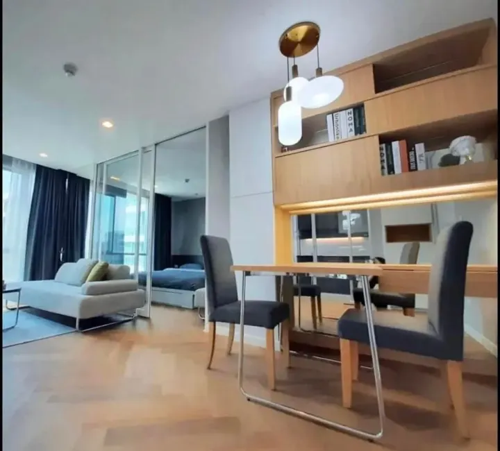Property photos for The Room Sukhumvit 64