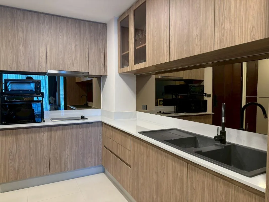 Property photos for The Rajdamri