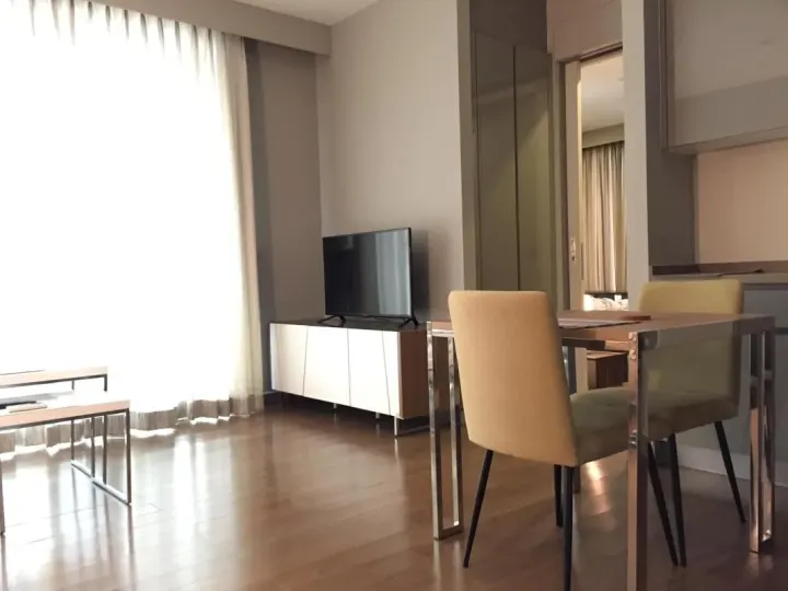 Property photos for M Silom
