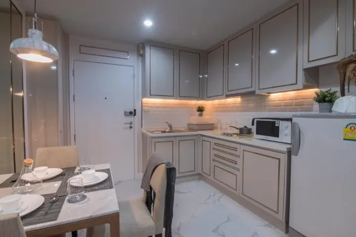 Property photos for Villa Rachatewi