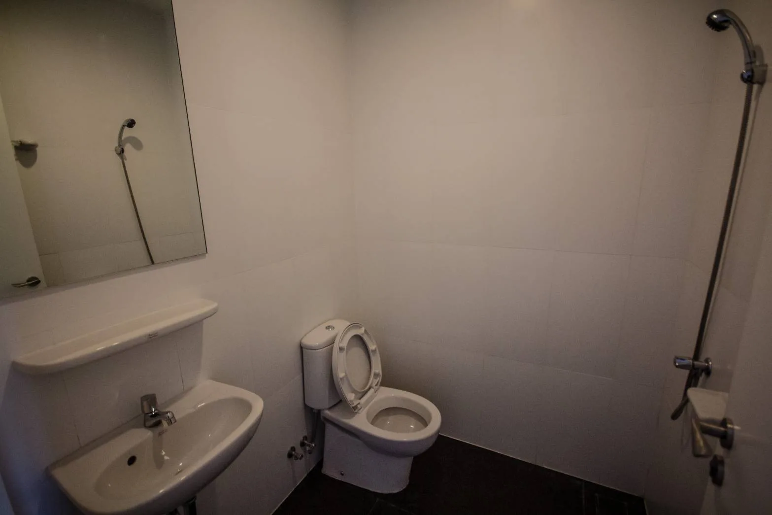 Property photos for 185 Rajadamri
