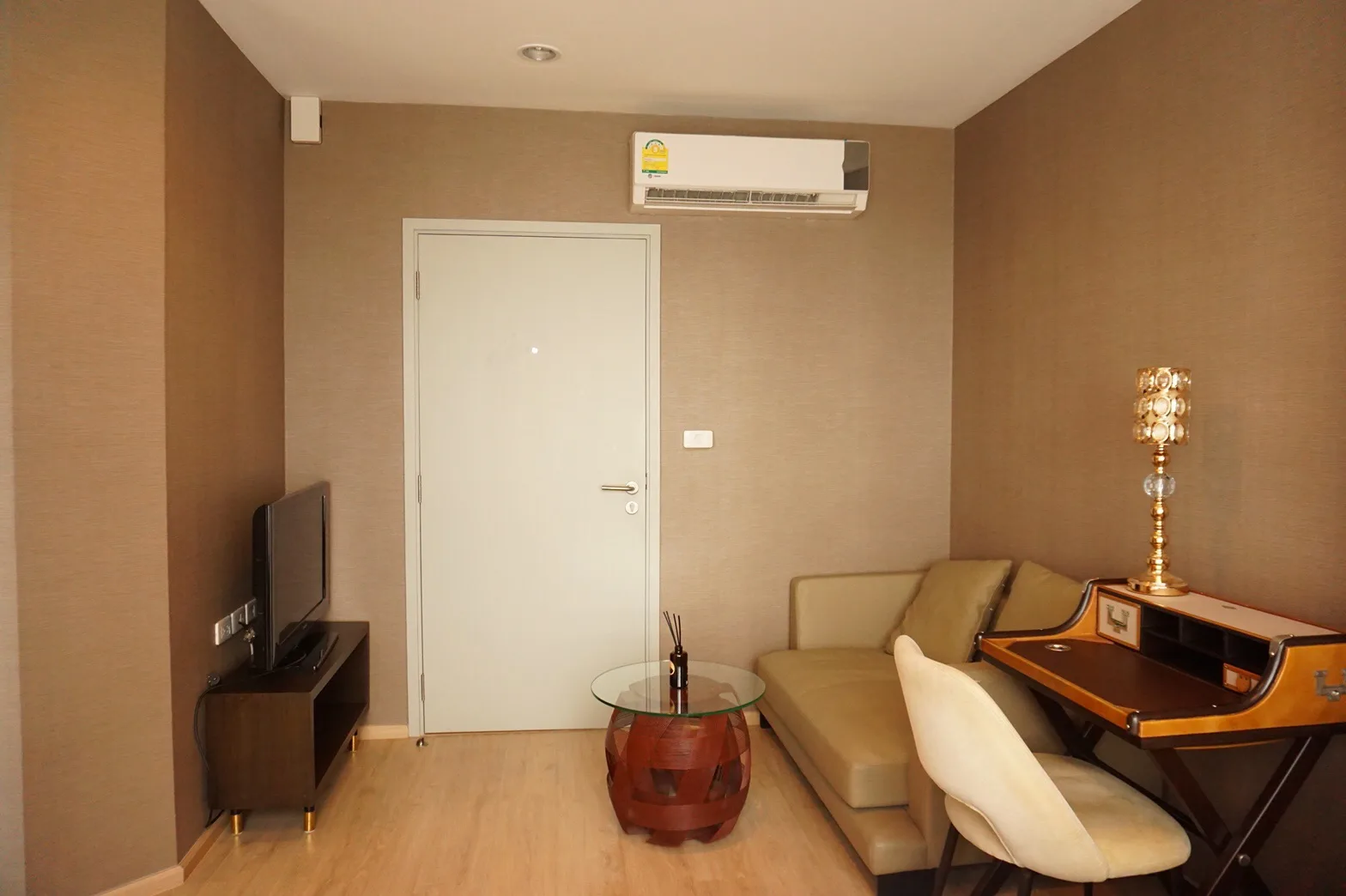 Property photos for Ideo Sathorn - Thaphra