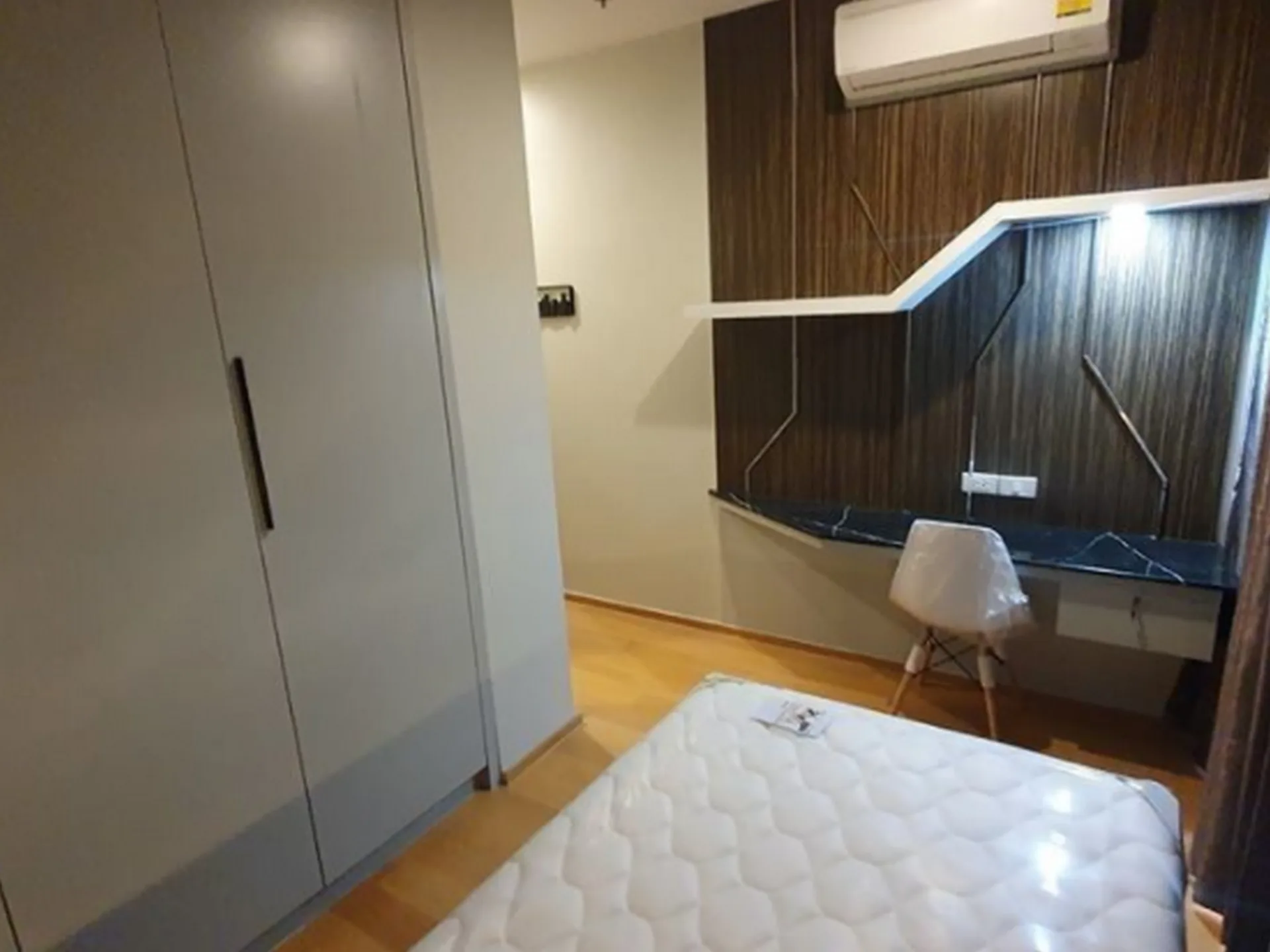 Property photos for Noble Revolve Silom