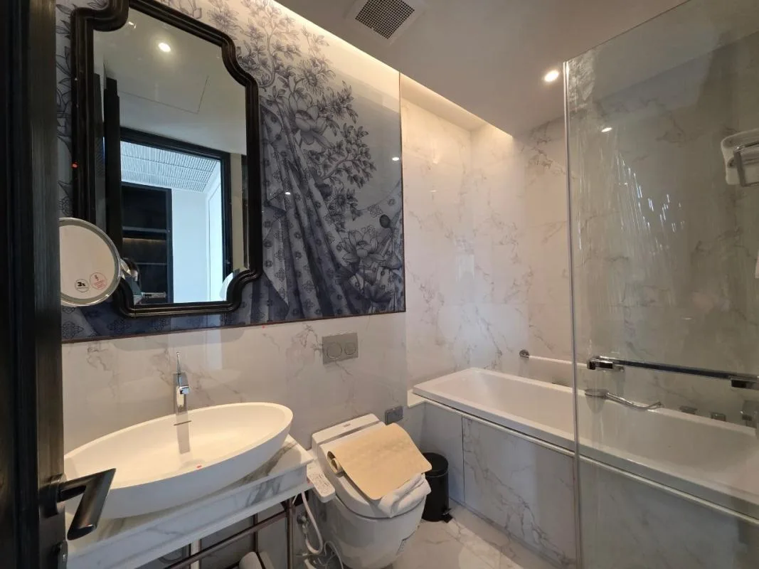 Property photos for La Clef / The Residences 38