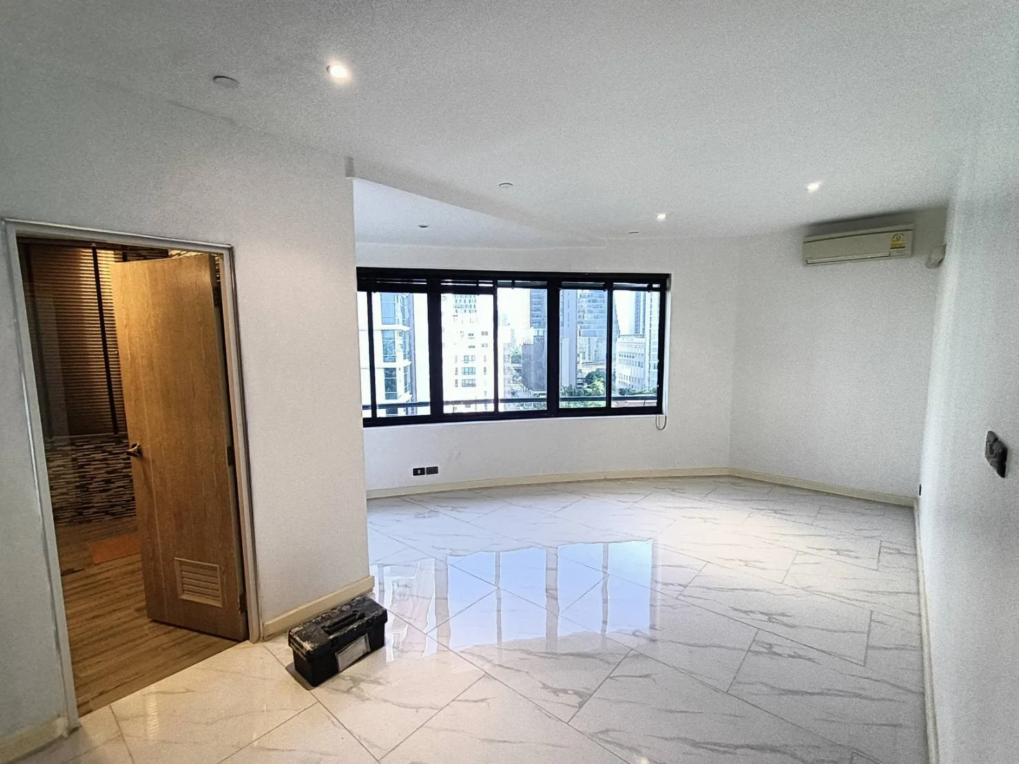 Property photos for Moon Tower