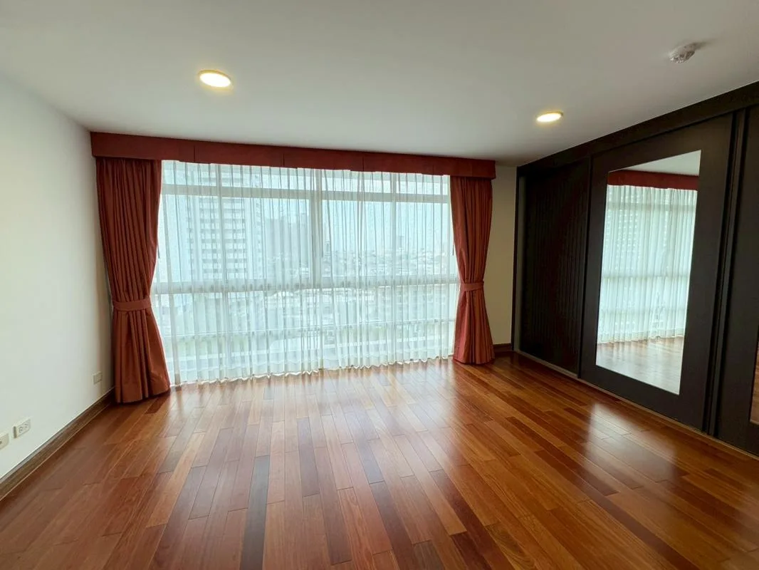 Property photos for La Cascade
