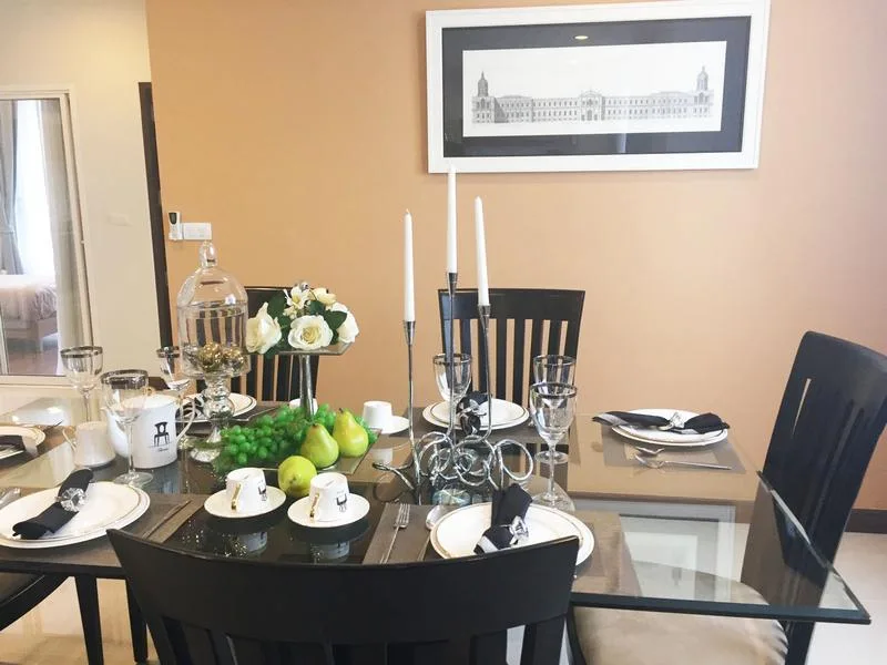 Property photos for Vista Garden