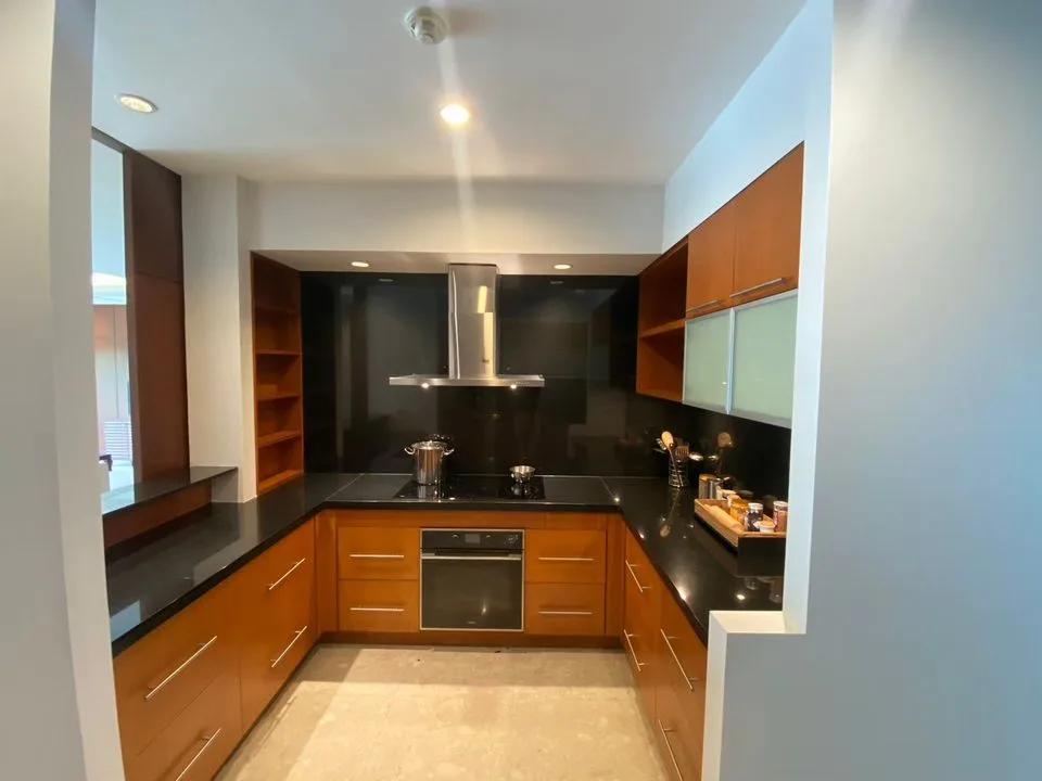Property photos for Royal Residence Park