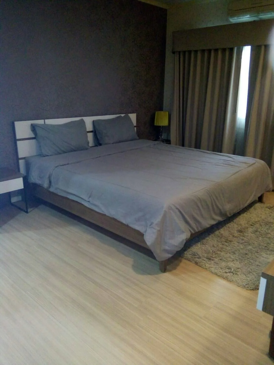 Property photos for Renova Residence Chidlom