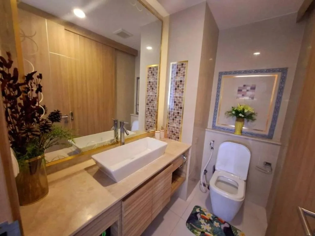 Property photos for The Riviera Wongamat Beach