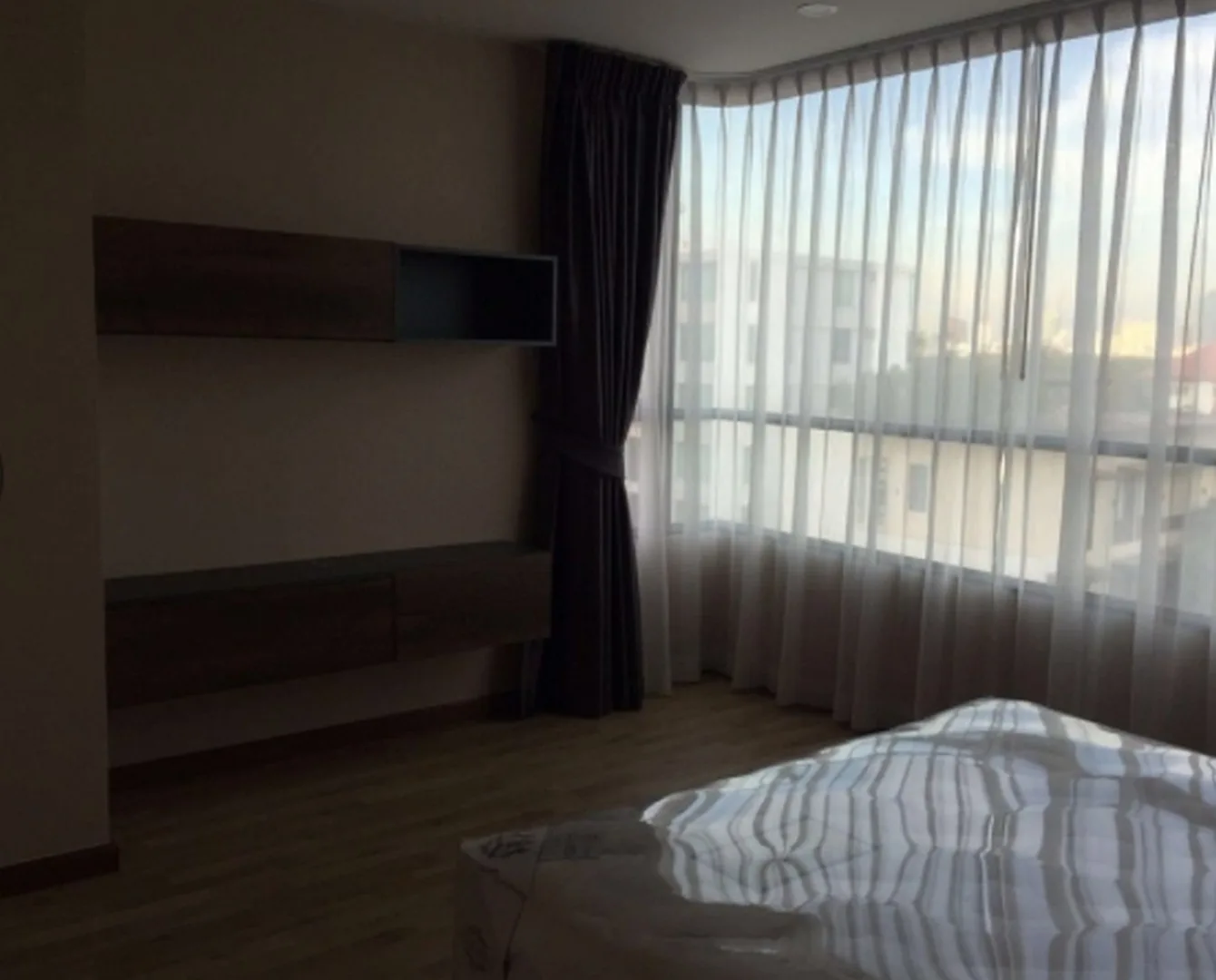 Property photos for D'Rouvre Condominium