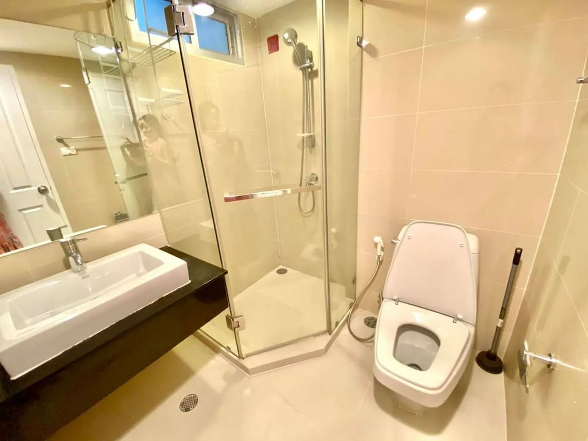 Property photos for Belle Grand Rama 9