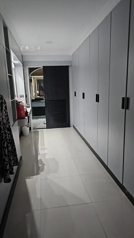 Property photos for Oriental Towers