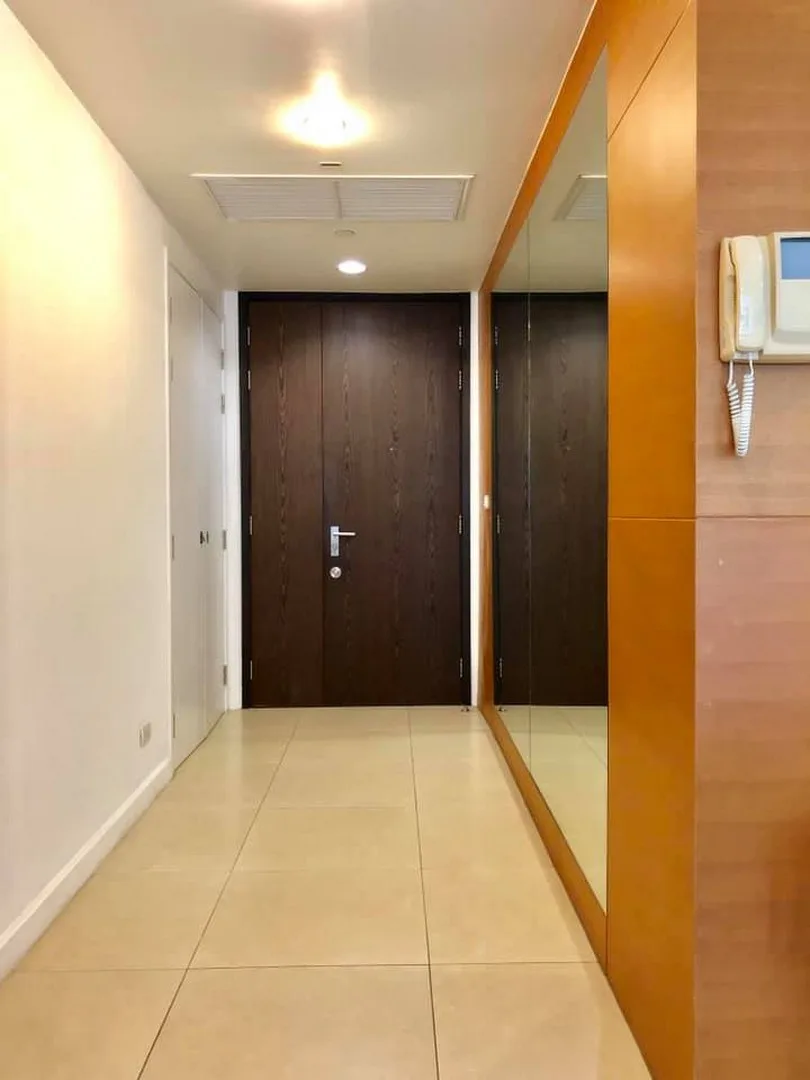 Property photos for MANHATTAN CHIDLOM