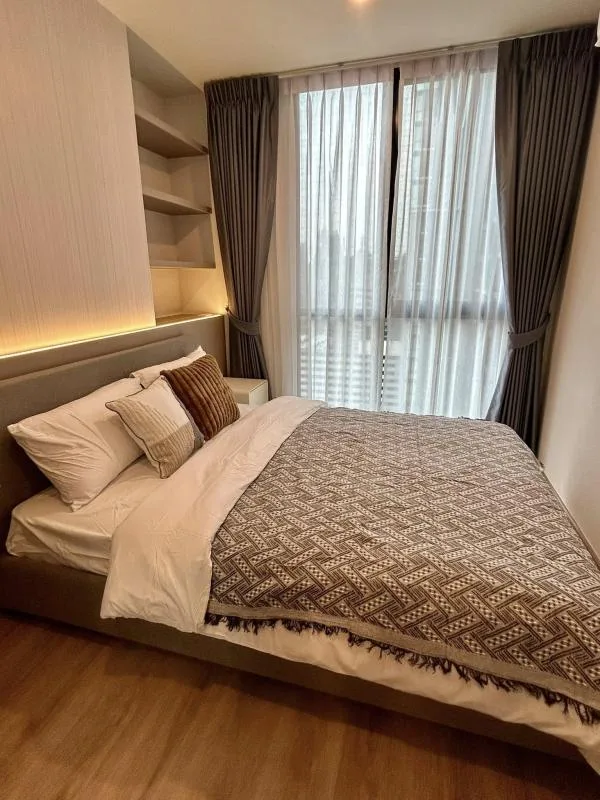 Property photos for Nue District R9