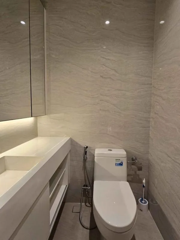 Property photos for Muniq Langsuan
