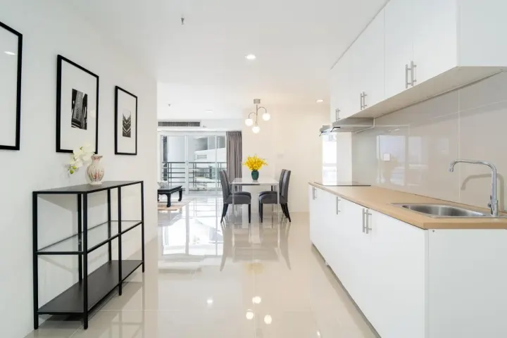 Property photos for The Waterford Diamond