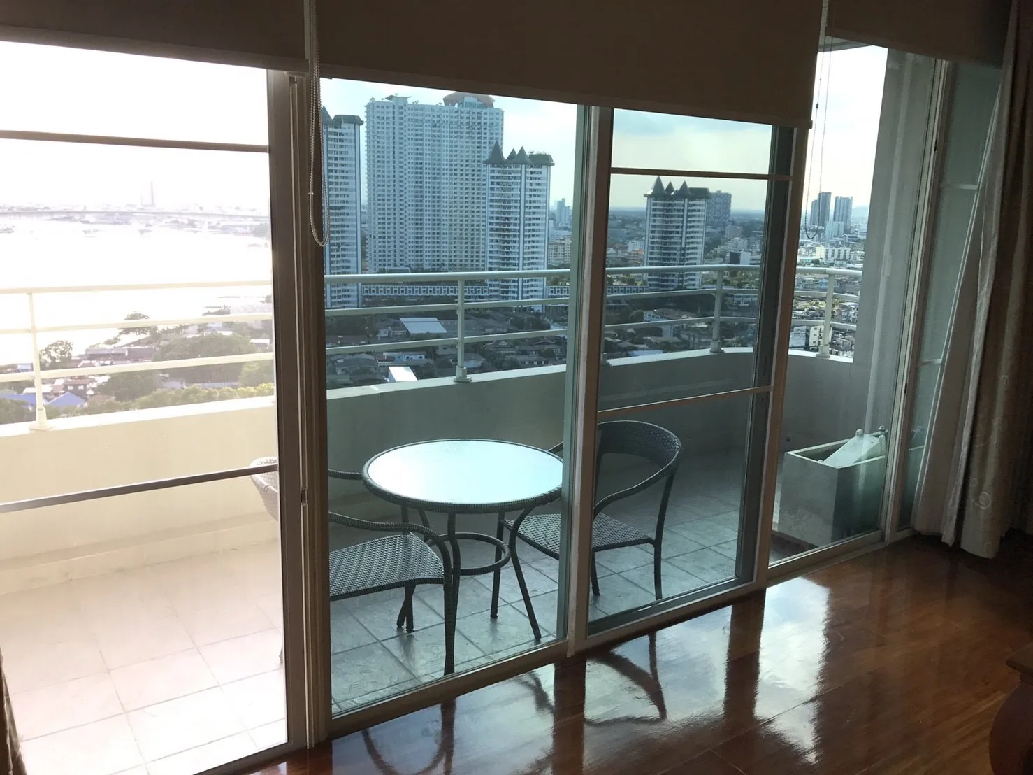 Property photos for Watermark Chaophraya