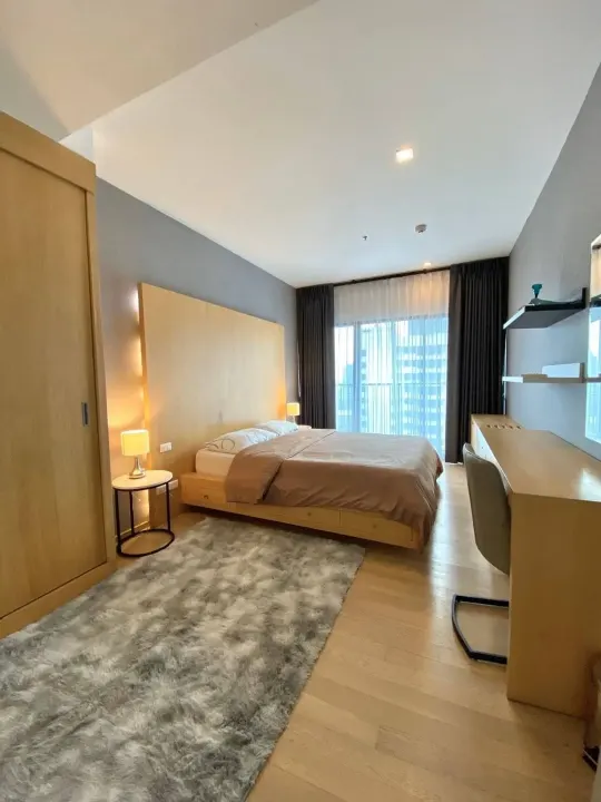 Property photos for Noble Refine