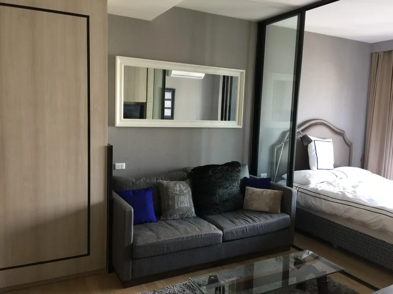 Property photos for Noble Refine