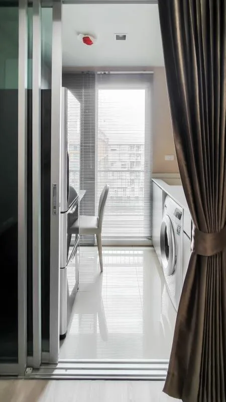 Property photos for Metro Luxe Rama 4