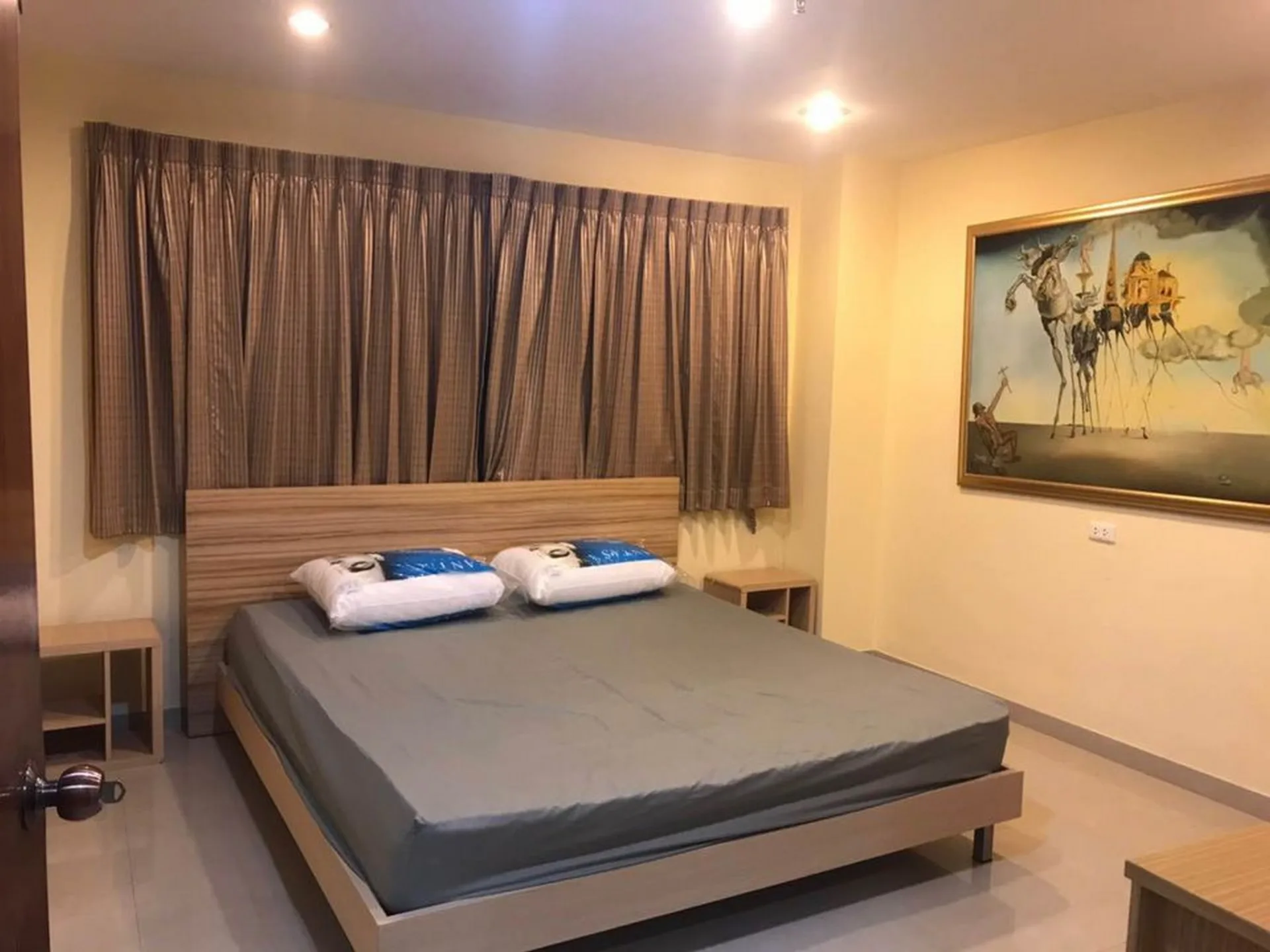 Property photos for Baan Prompong