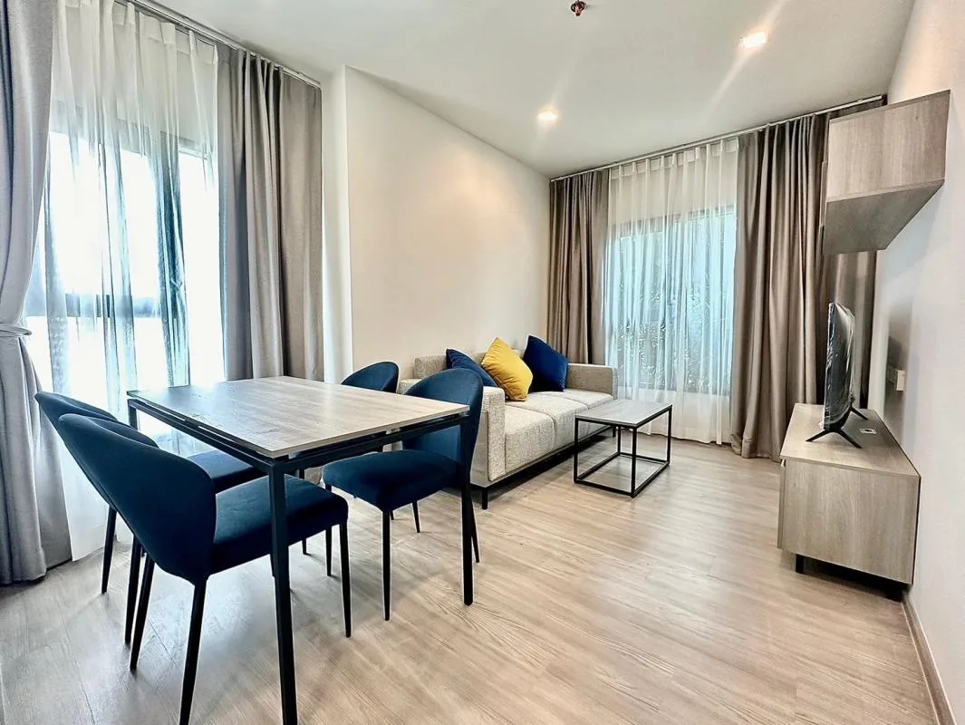 Property photos for The Base Phetchaburi-thonglor