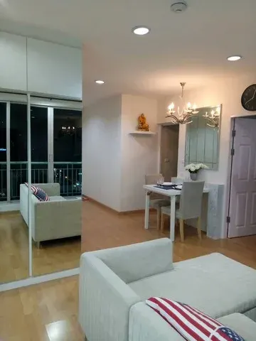 Property photos for Life @ Phahon - Ari