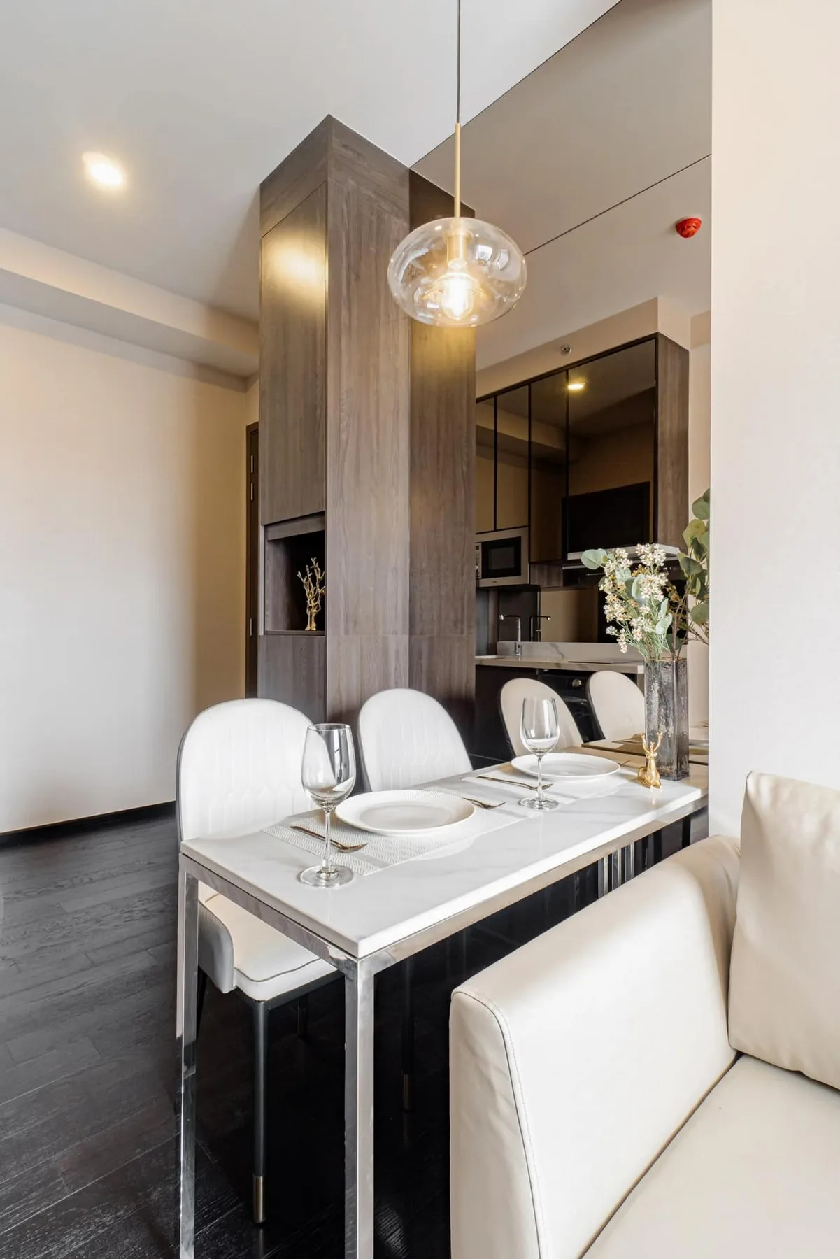 Property photos for Park Origin Thonglor