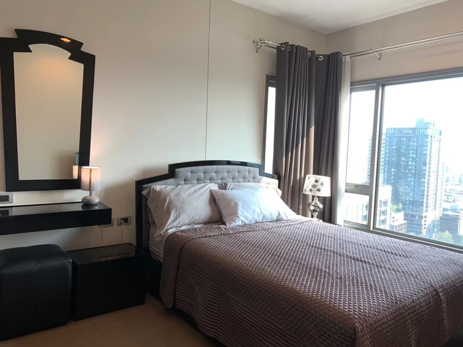Property photos for The Crest Sukhumvit 34