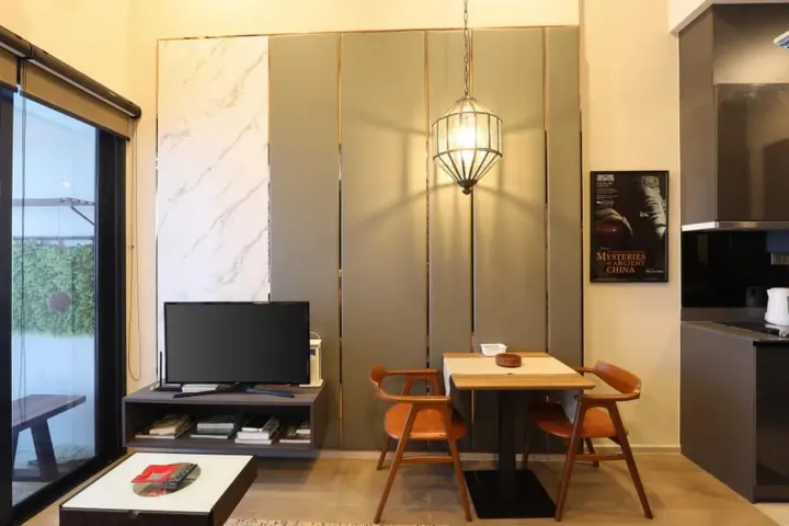 Property photos for Ashton Asoke