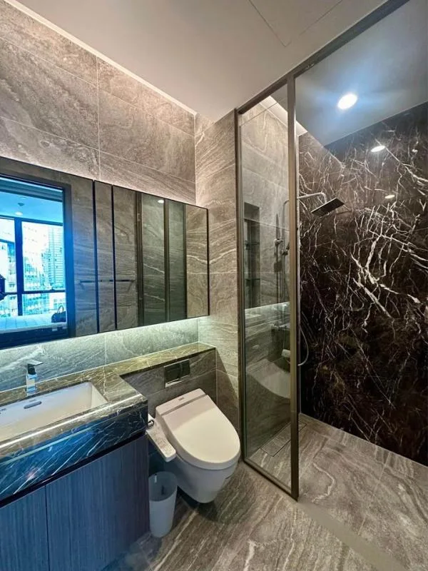 Property photos for The Esse Sukhumvit 36